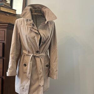 Classic London Fog Women's Beige Trench Coat with Belt